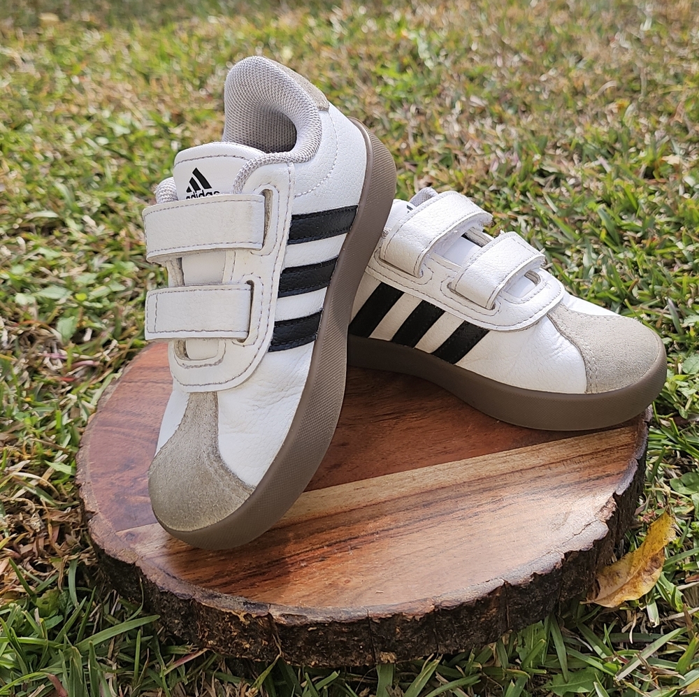 Adidas Kids' Toddler VL Court 3.0 Hook-And-Loop Casual Shoes